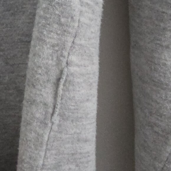 ARITZIA | Babaton Ty Knit Cardigan Gray Sz S - Picture 5 of 6